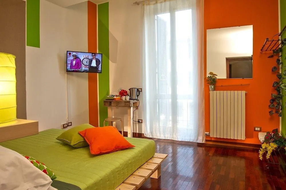 ** Bed & Breakfast Innperfect Villa Milano Italien